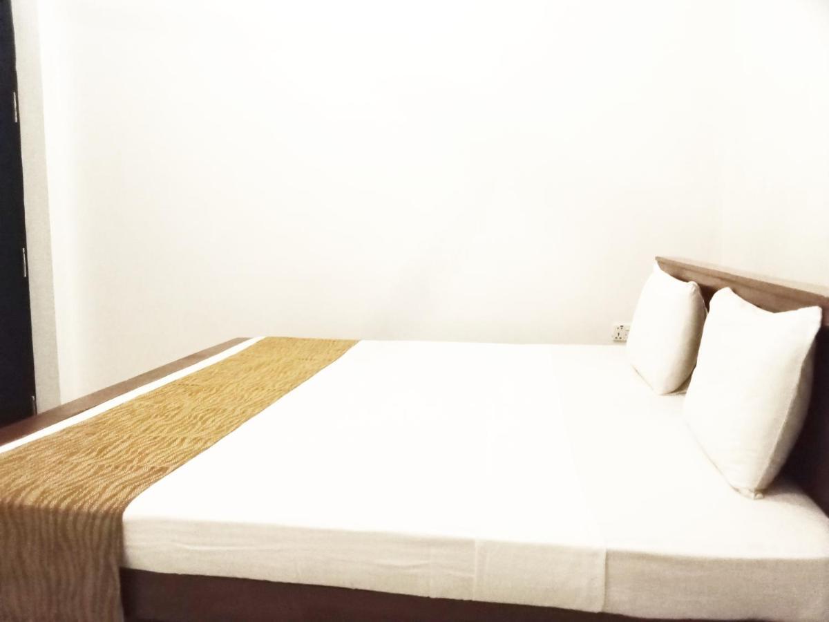 The Nest Hotel Tangalle Buitenkant foto